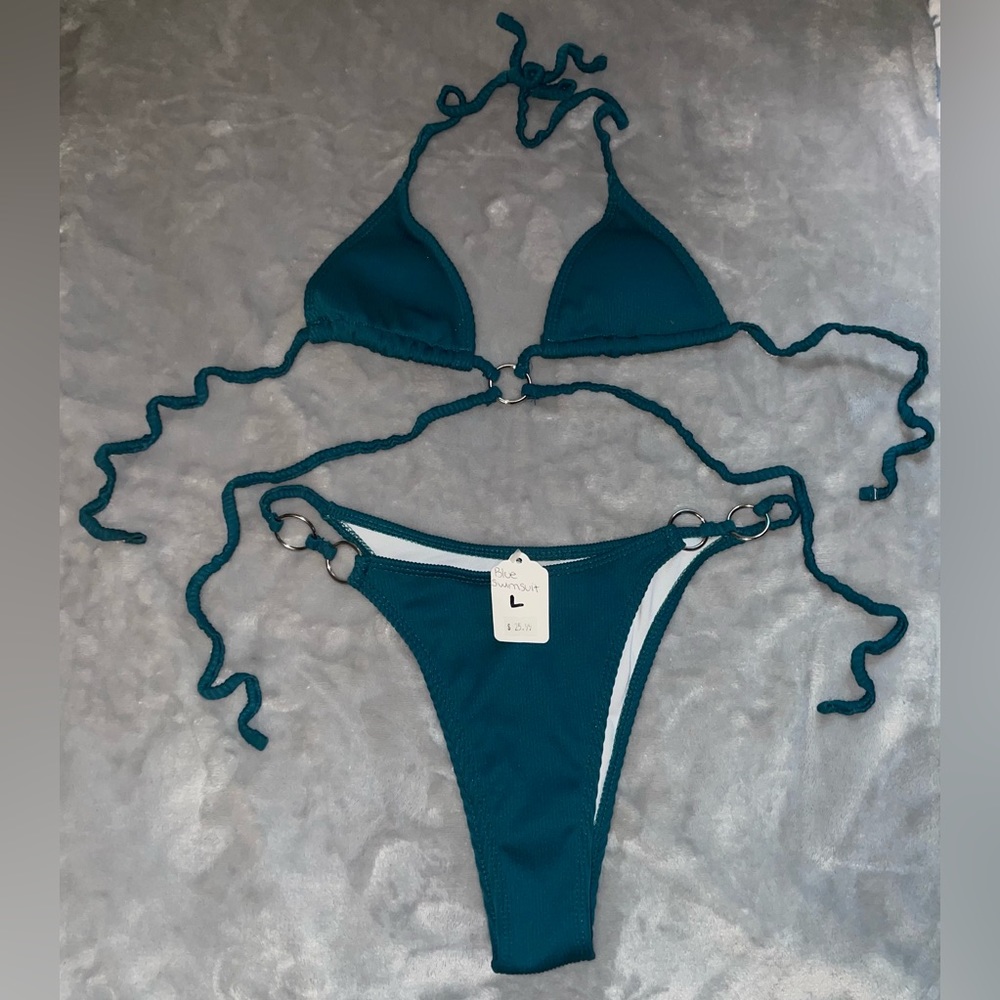 New bikini / 2 piece / swimsuit